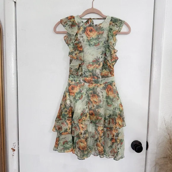 Pretty little thing green floral ruffle tie back mini dress - Picture 4 of 7